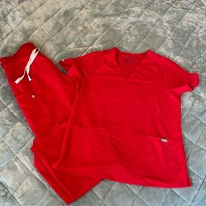 New condition. Medium top, medium/tall bottom. No rips or stains